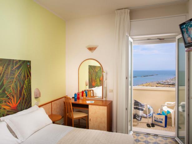 palacelidohotel en offer-september-family-hotel-in-lido-di-savio-free-stay-for-children 013