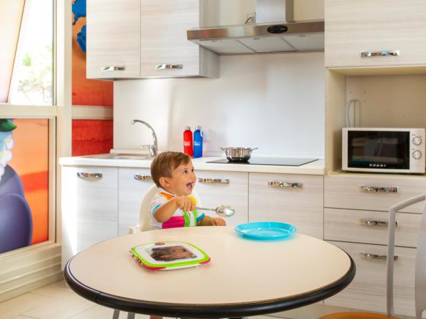 palacelidohotel en offer-july-in-family-hotel-in-lido-di-savio-free-stay-for-children 012