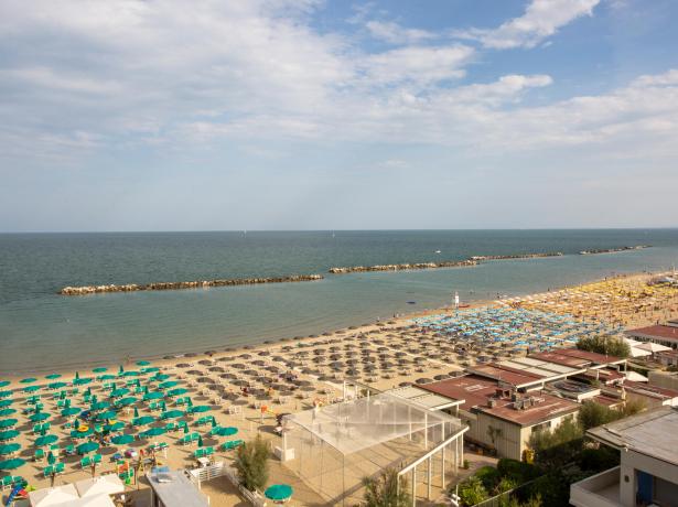 palacelidohotel en offer-july-in-family-hotel-in-lido-di-savio-free-stay-for-children 015