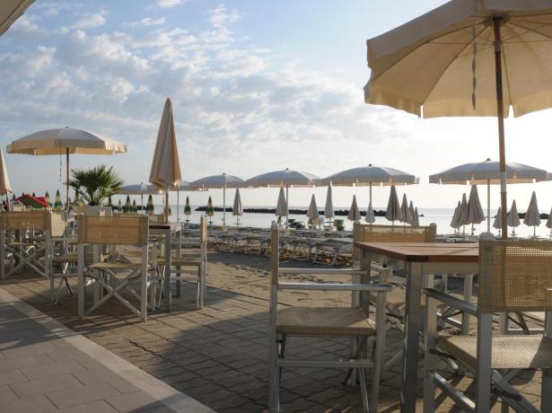 palacelidohotel en offer-pink-night-at-family-hotel-by-the-sea-in-lido-di-savio-with-children-staying-free 014