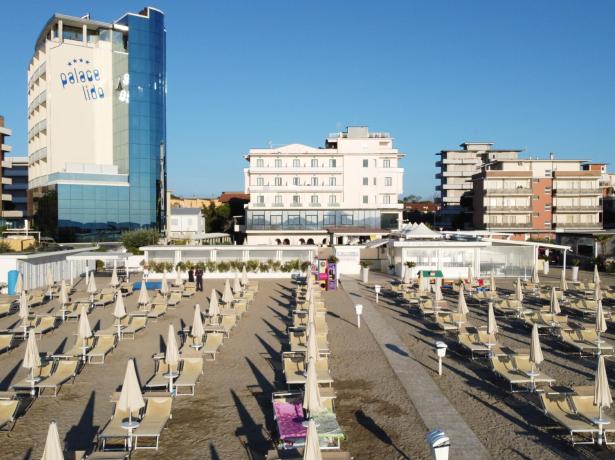 palacelidohotel it camera-low-cost-per-soggiorno-breve-di-agosto-a-lido-di-savio 011