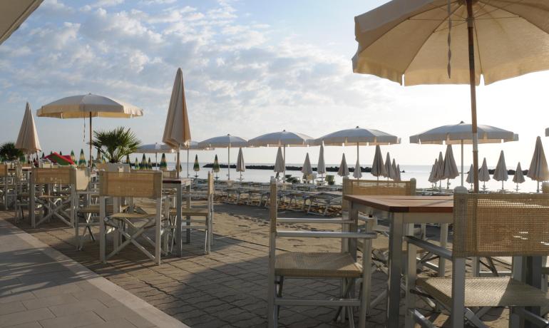 palacelidohotel de angebot-sommerurlaub-familienhotel-lido-di-savio-mit-pool 008