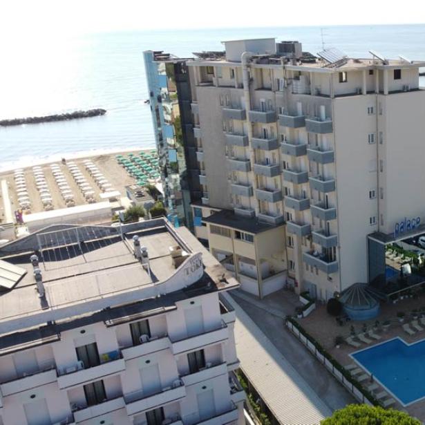 palacelidohotel en offer-summer-holiday-lido-di-savio-family-hotel-with-pool 021
