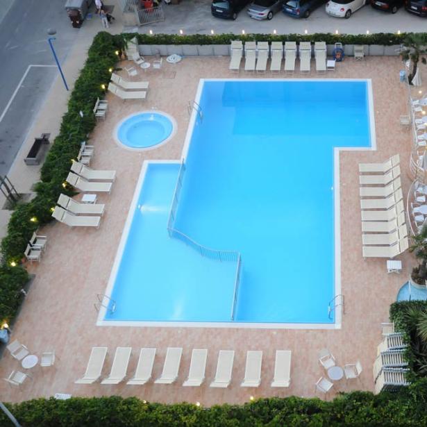 palacelidohotel en offer-june-2-long-weekend-in-lido-di-savio-on-the-romagna-riviera 022